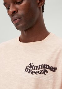 s.Oliver T-Shirt print - puder