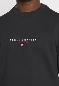 Tommy Hilfiger Felpa - black
