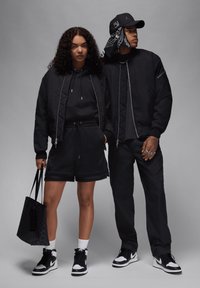 M J RNGD - Bomber dzseki - black