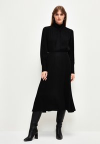adL FLARED MIDI - A-Linien-Rock - black