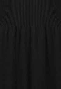 Blue Seven Robe pull - schwarz