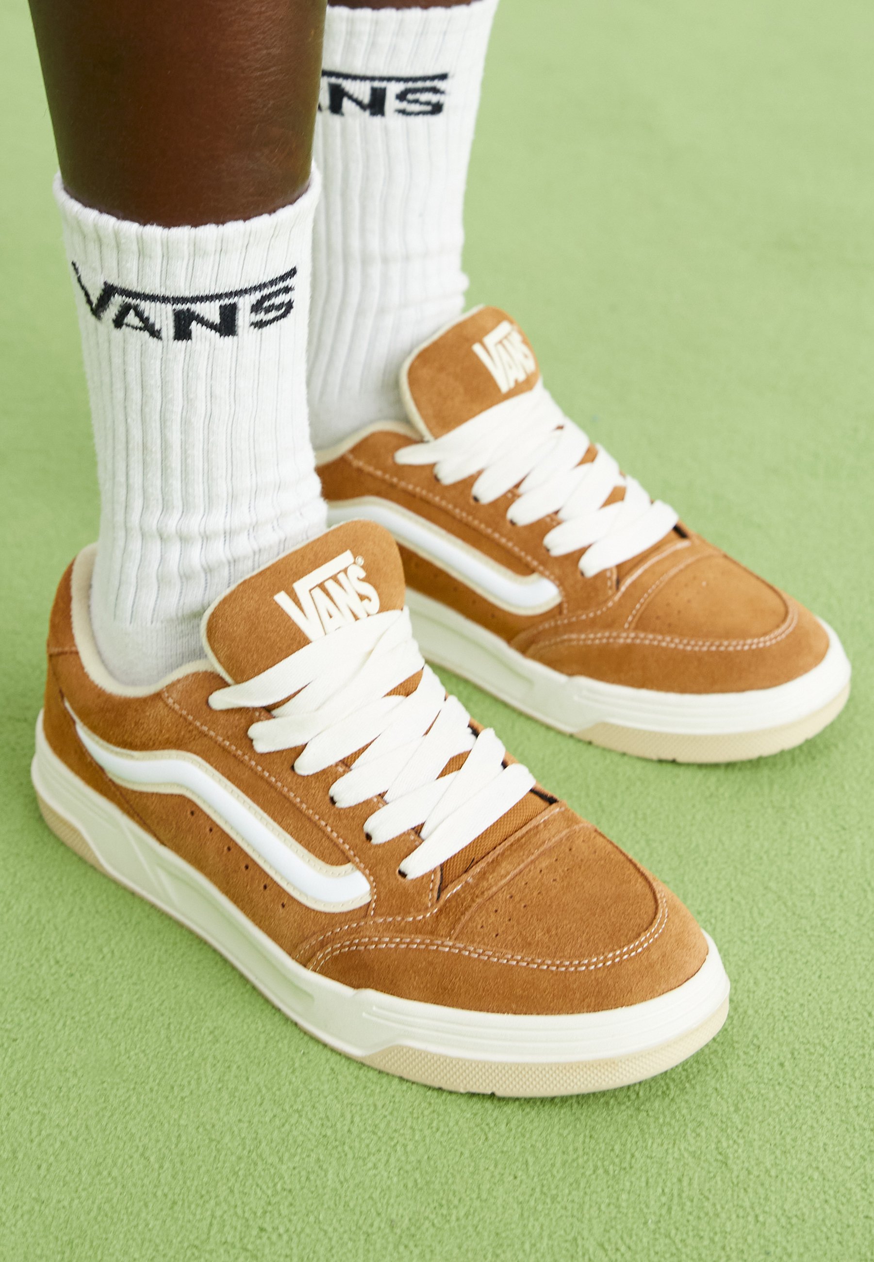 Vans HYLANE UNISEX Scarpe skate brown/marrone