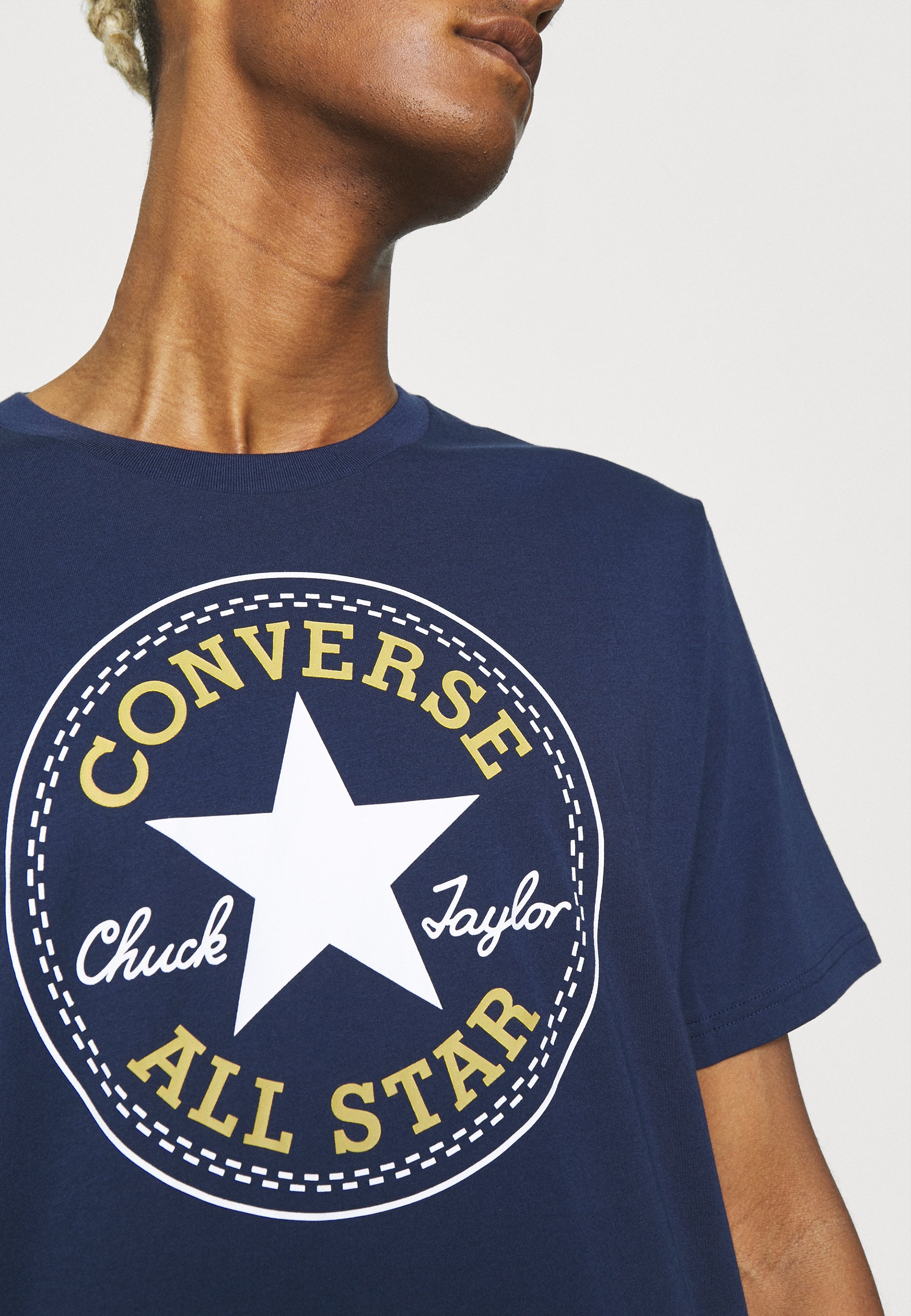 blue converse t shirt