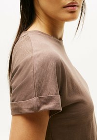Tommy Hilfiger Basic T-shirt - hot coco