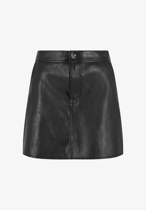 Zwarte leren mini-jurk met een gladde textuur, gestructureerde tailleband en enkele knoopsluiting aan de voorkant.