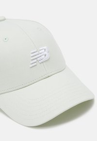 New Balance SMALL LOGO UNISEX - Bon�é - natural mint