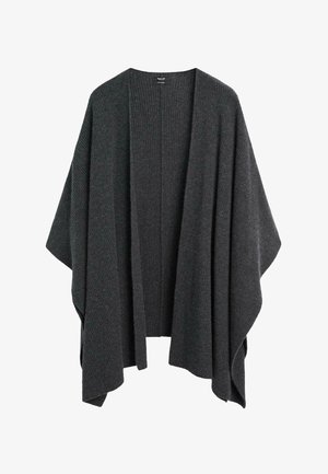 Dunkelgrauer, gestrickter Cape mit offenem Vorderteil, breiten Ärmeln und Rippendetails entlang der Kanten, der flach vor einem weißen Hintergrund hängt.