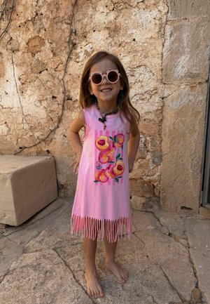 Never Fully Dressed, REGULAR FIT - FRINGE DRESS - Vestito casual - pink fruit