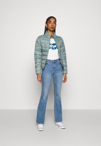 Levi's® THE PERFECT TEE - Marškinėliai su spaudiniu - sugar swizzle