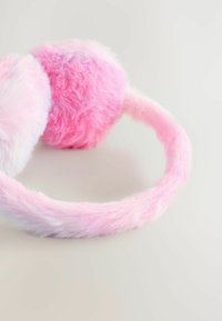Bandeaux en fourrure rose avec un dégradé allant du rose clair au rose plus foncé, fabriqués dans un tissu doux et avec un design de serre-tête arrondi.