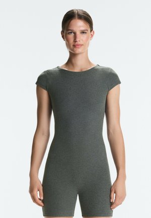 OYSHO, COMFORTLUX MARL OPEN-BACK SHORT JUMPSUIT - Combinaison - dark grey melange