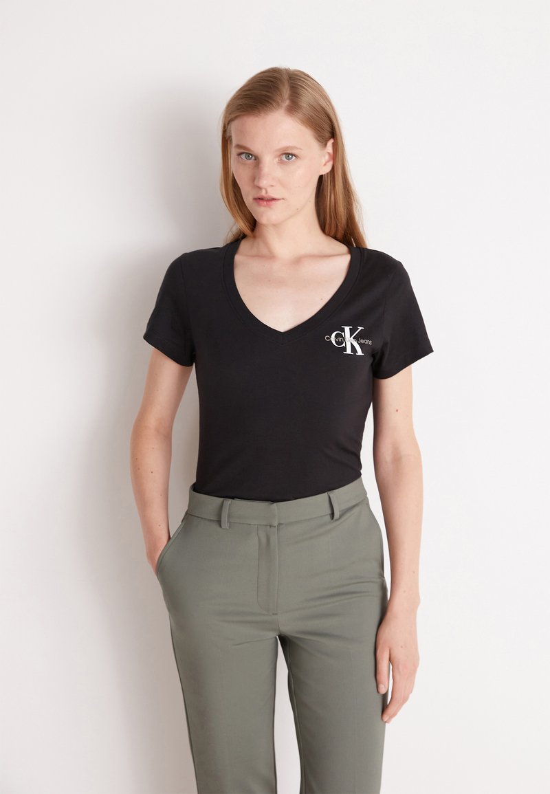 Calvin Klein Jeans - MONOLOGO V NECK TEE - Print T-shirt - ck black, Enlarge