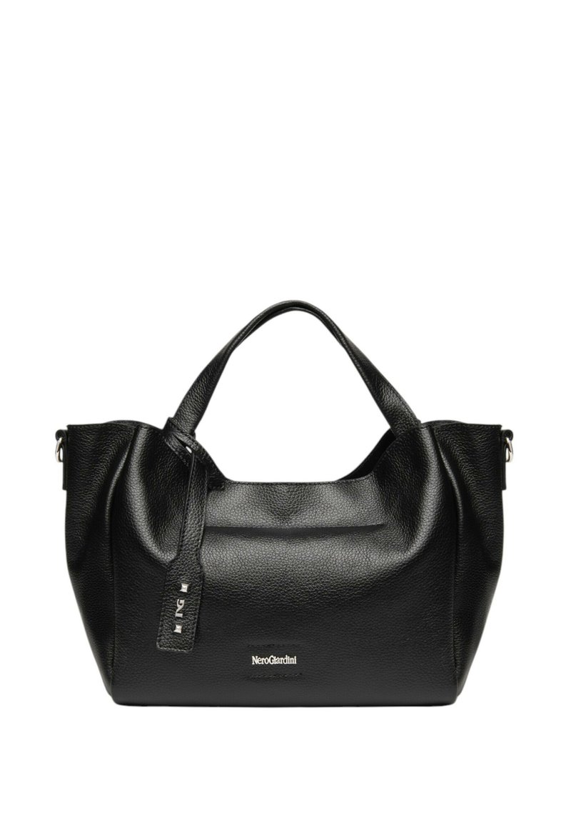 Borsa a mano in pelle nera con superficie texturizzata, dotata di un manico superiore singolo, una tracolla regolabile e un piccolo dettaglio con il logo.