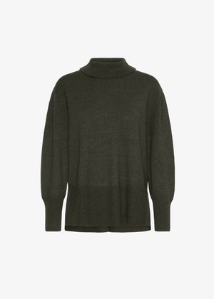 Ciemnozielony sweter z długim rękawem i golfem o luźnym kroju, z prążkowanymi akcentami u dołu i na mankietach, wykonany z miękkiego dzianinowego materiału.