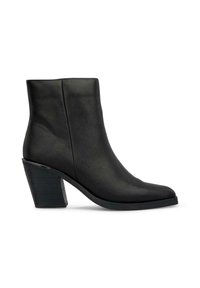Bottine noire, en cuir lisse. Présente un bout pointu, un talon empilé et un design minimaliste. Pas de motifs ou d'accents visibles.