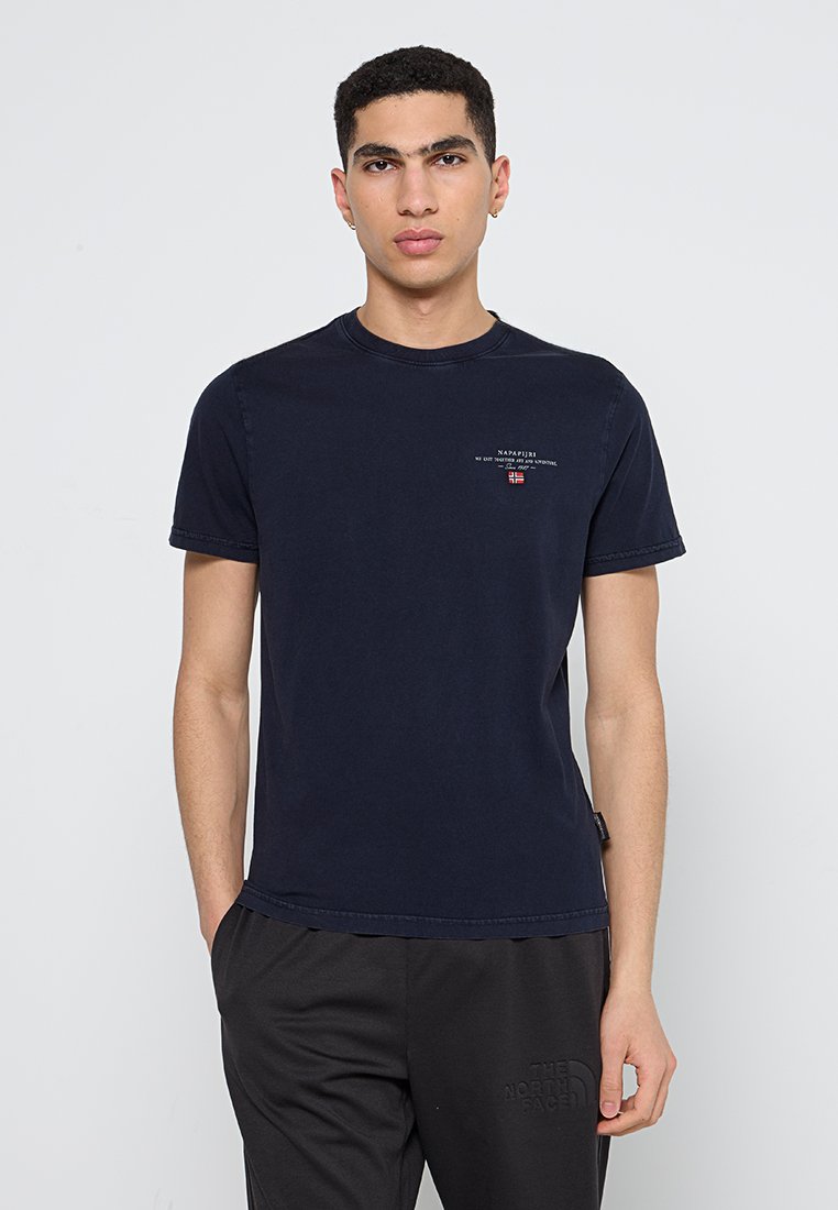 Napapijri T-shirt basic donkerblauw Napapijri T-shirt basic donkerblauw