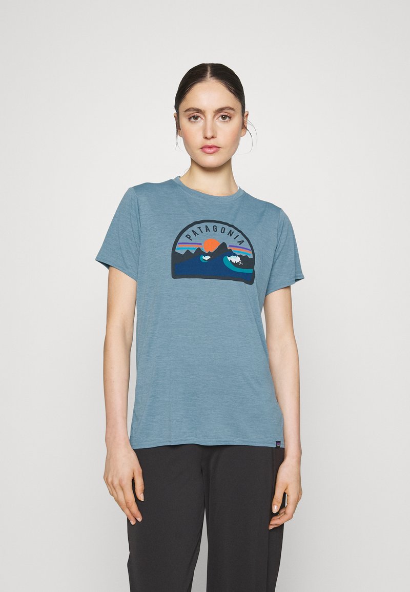 Patagonia DAILY GRAPHIC - T-shirt desportiva - light plume grey