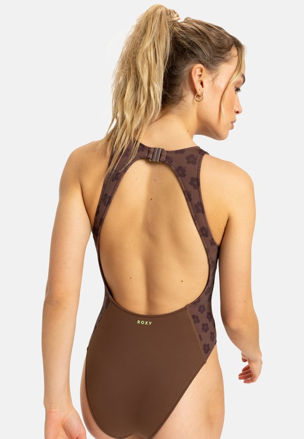 PRO WAVE - Swimsuit2