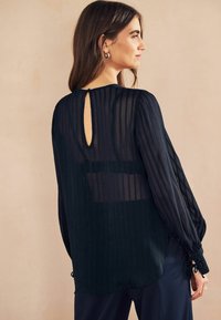 Next SHEER PINTUCK PLEATED REGULAR FIT - Blúz - navy