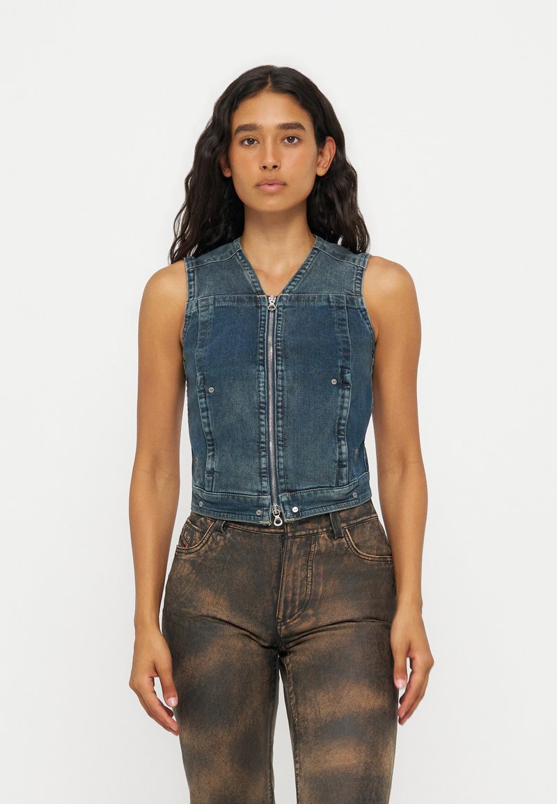 Blusa