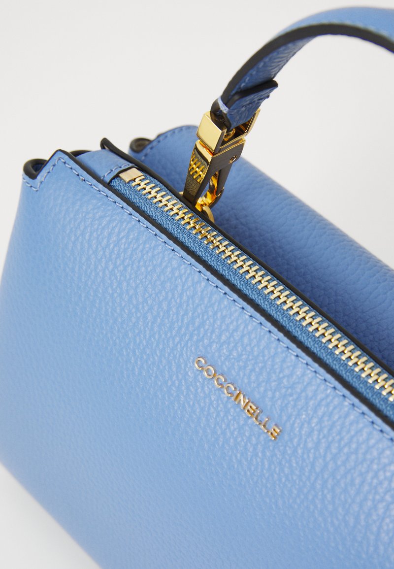 Zalando Handtasche In Dunkelblau Zalando Handtasche Coccinelle