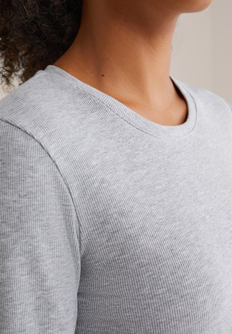 Zeagoo Maglietta da donna a maniche lunghe, slim fit, basic, con bottoni, in maglia a costine, stretch, tinta unita, top, grigio scuro, S