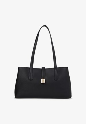 Schwarze rechteckige Handtasche mit doppelten Schulterriemen und einer kleinen goldenen Schlossdekoration am vorderen Mittelriemen.