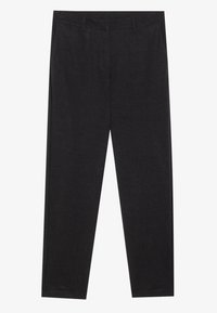 Unselected, black