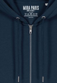 Non selezionato, dark blue