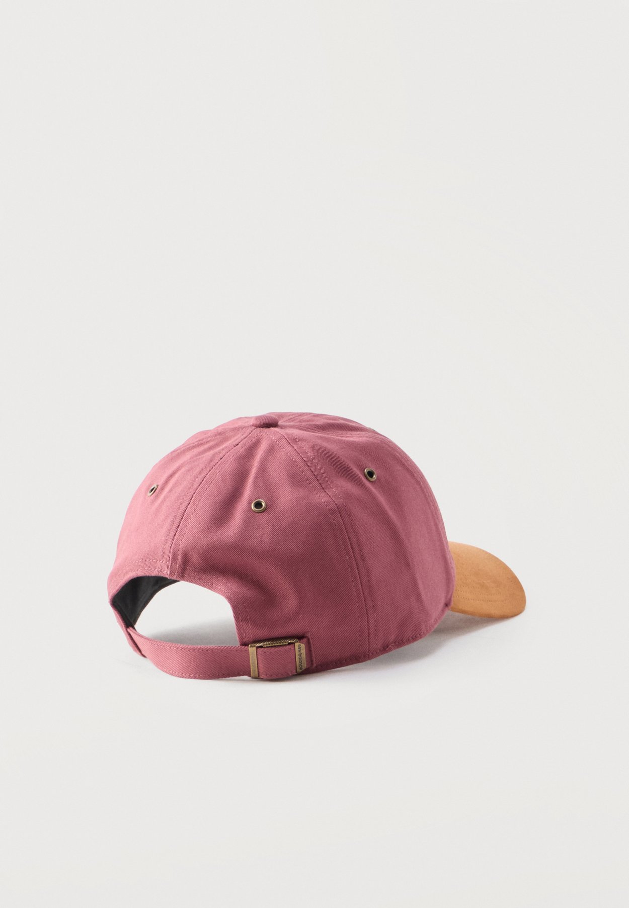 SCRIPT CLEAN UP UNISEX