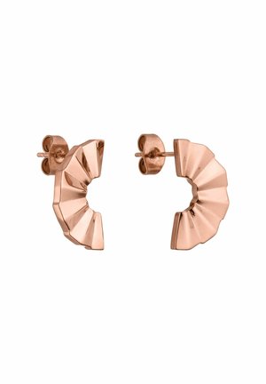 Rosenfarbene Ohrringe mit einem fächerartigen Design, das sich durch winklige Falten und eine polierte Oberfläche auszeichnet. Sicherung mit einem Standard-Pin-Back-Verschluss.