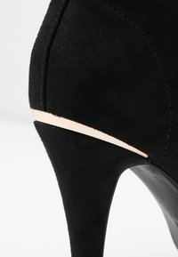 Anna Field Botines de tacón - black