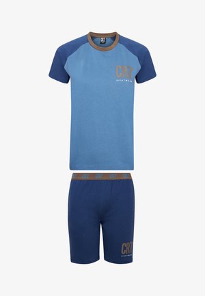Blauwe katoenen t-shirt met bruine accenten en logo, gecombineerd met bijpassende marineblauwe shorts met een soortgelijk logo op de tailleband.