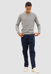 Nowadays HONEYCOMB CREW NECK - Strickpullover - midgrey