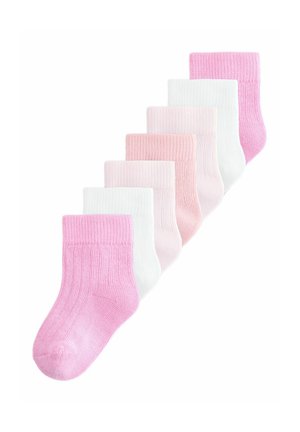 Set aus sieben Baumwollsocken in verschiedenen Pink- und Weißtönen, mit einer gerippten Textur und einfarbigem Design.