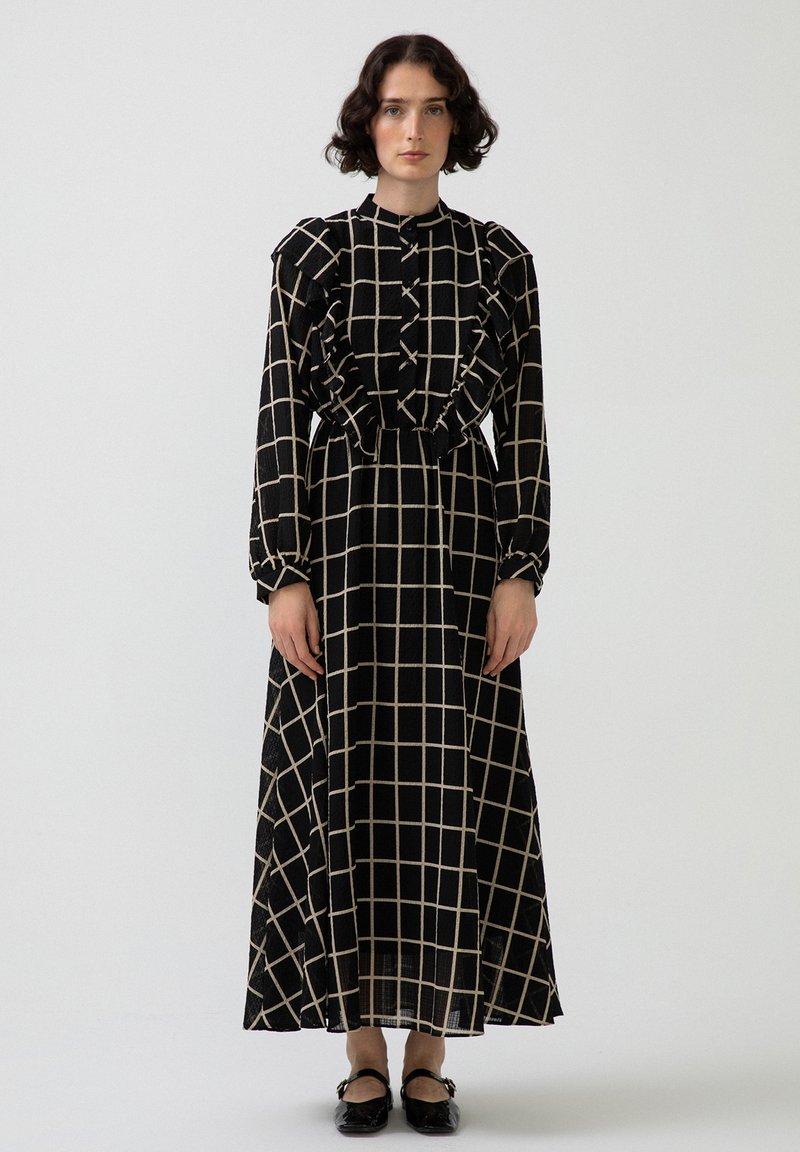 Touché Privé FRILLED - Maxi šaty - black
