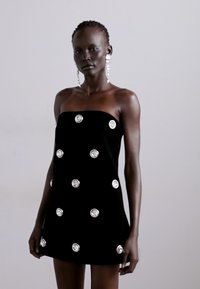David Koma ALLOVER CRYSTAL STRAPLESS DRESS - Rochie cocktail/Rochie petrecere - black/silver
