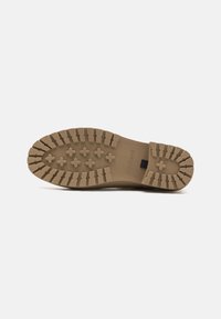 Barbour WILTON CHELSEA WELLY - Bottes en caoutchouc - sandstone