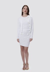 INFLUENCER Bleistiftrock - white