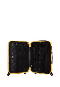 WITTCHEN LUGGAGE SET WITH TAG FROM ABS - Sada zavazadel - yellow