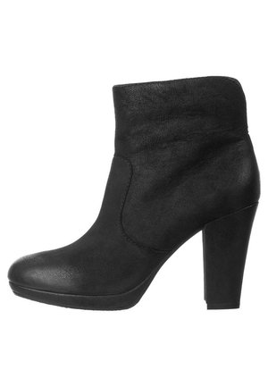 Classic ankle boots - black