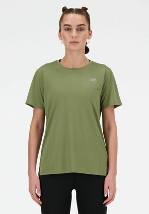 New Balance SPORT ESSENTIALS - Camiseta deportiva - dark olivine