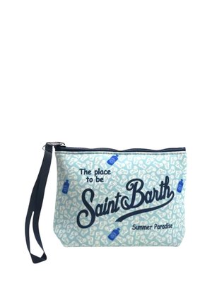 Piccola borsa da polso azzurro chiaro con cinturino blu scuro, decorata con piccoli motivi di bottiglie e testo "The place to be Saint Barth Summer Paradise."