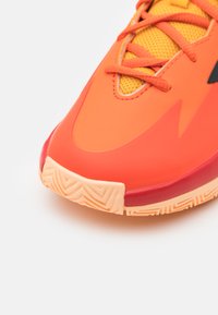 adidas Performance CROSS EM UP SELECT UNISEX - Chaussures de basket - team orange/carbon/team colleg gold