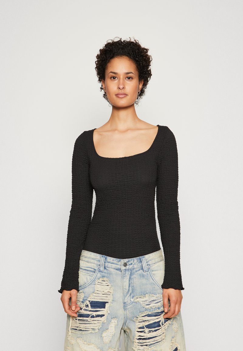 Gina Tricot TEXTURED SQUARE NECK - Topper langermet - black/svart ...