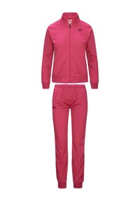 Tuta rosa con giacca con zip e colletto alto e pantaloni abbinati con vita elasticizzata. Il materiale ha una consistenza liscia e presenta dettagli del logo.