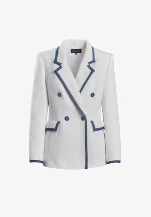 Baltas tekstūruotas švarkas su tamsiai mėlynu apvadu, dvigubo užsegimo dizainas, dvi priekinės kišenės ir apvalūs auksiniai mygtukai. Tinkamumo kirpimas, struktūruota apykaklė.