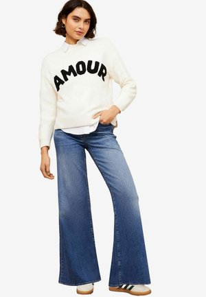 Friends Like These REGULAR FIT - SLOGAN AMOUR  - Jumper - ivory