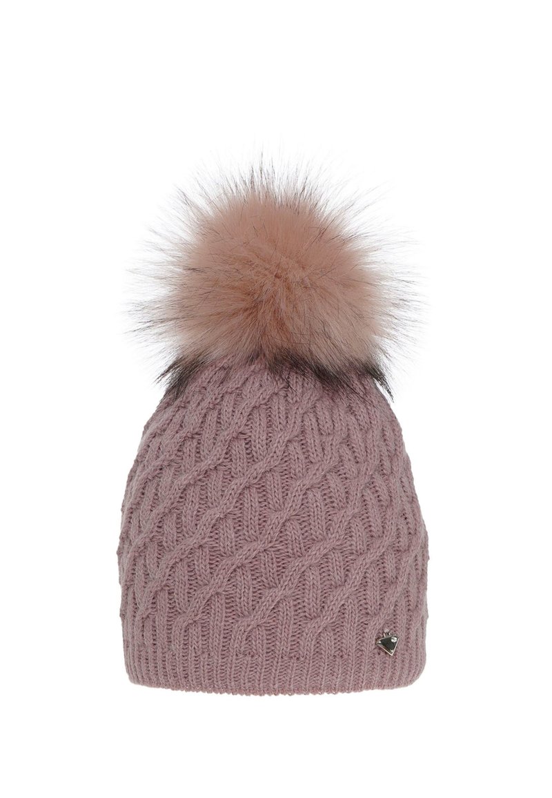 Cappello a maglia color rosa chiaro con motivo a trecce rialzate, sormontato da un soffice pompon beige e decorato con un piccolo logo metallico.