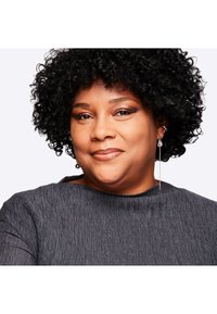 MAC STUDIO FIX POWDER PLUS FOUNDATION - Foundation - c7